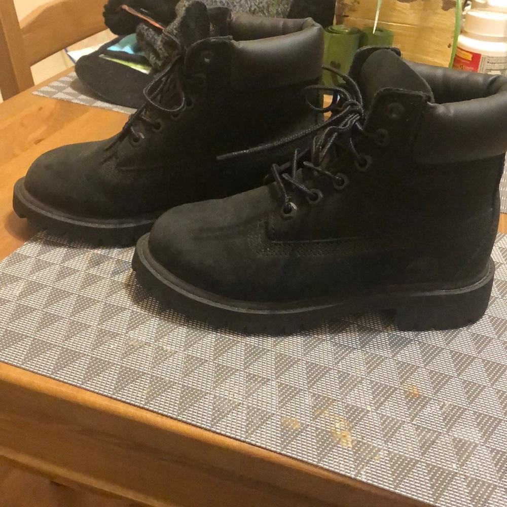 Authentic Timberlands black size 13